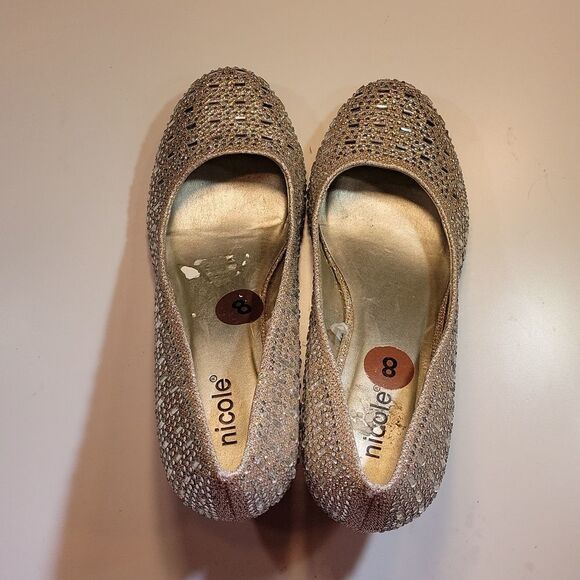 NICOLE ROUND TOE GOLD &SILVER WEDGE SHOES - Picture 9 of 16